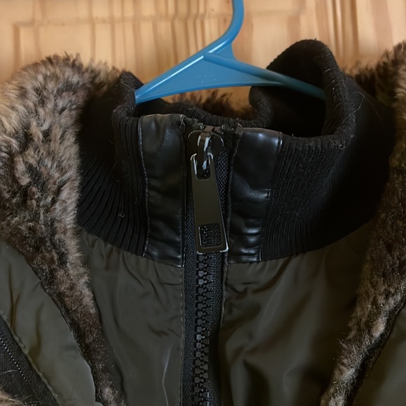 winter coat! - Picture 4 of 10